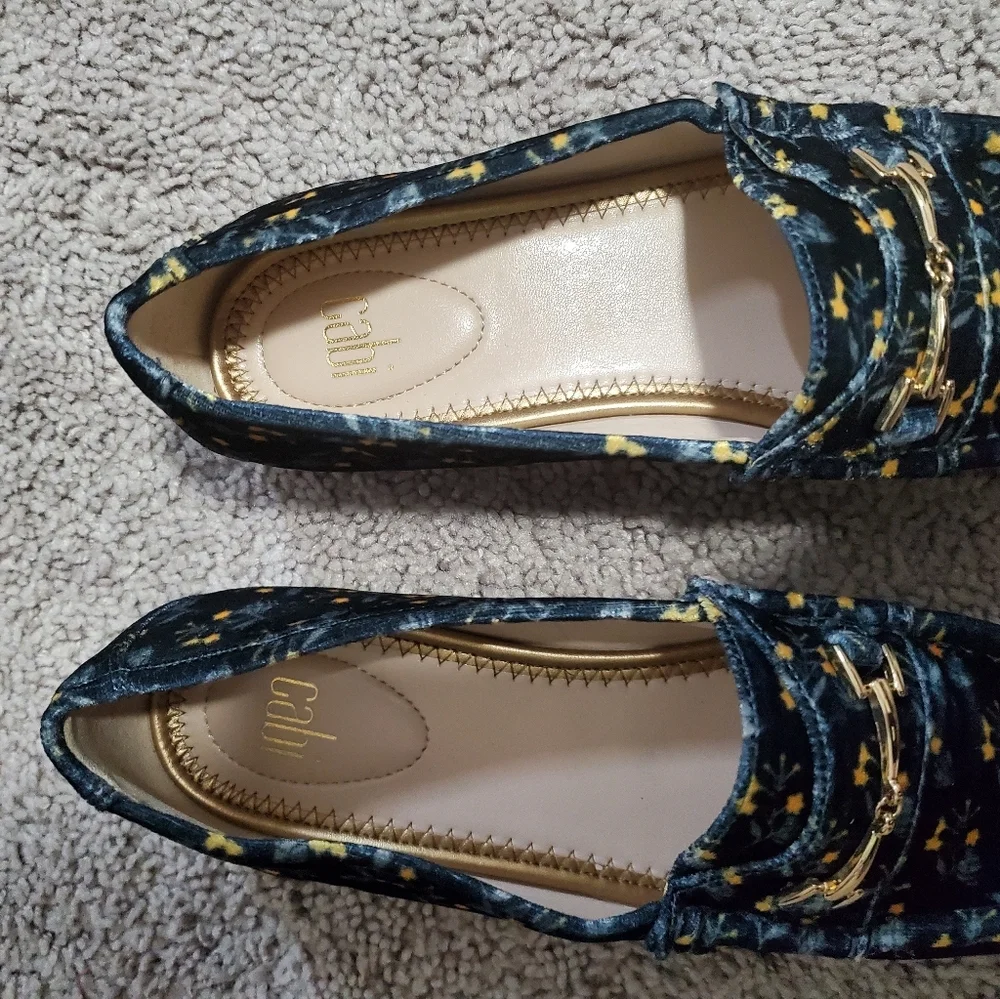Cabi Velvet Feel Flodal Loafers With Gold Tone Hardware Size 7 - Picture 2 of 6